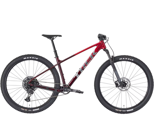 Trek Marlin 7 Gen 3 - Fury Red Fade